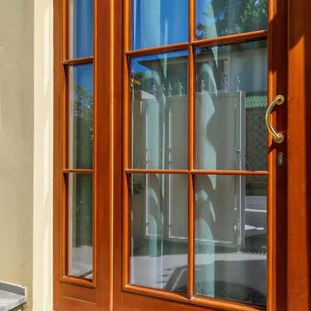 Guesthost - Piazzale Michelangelo Modern Flat Апартаменты Флоренция