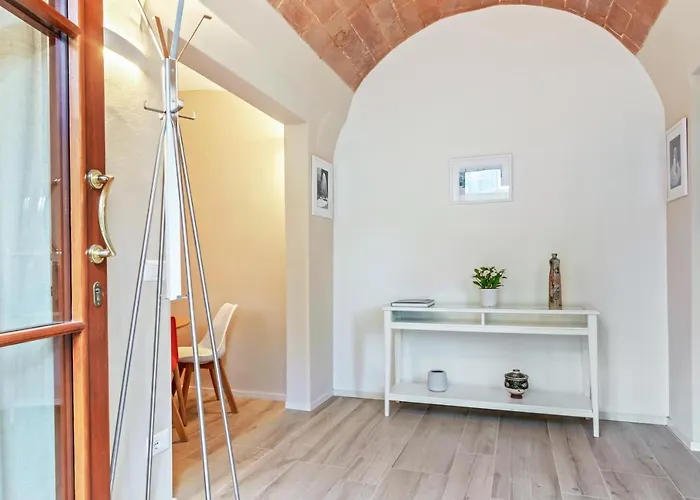 Апартаменты Guesthost - Piazzale Michelangelo Modern Flat