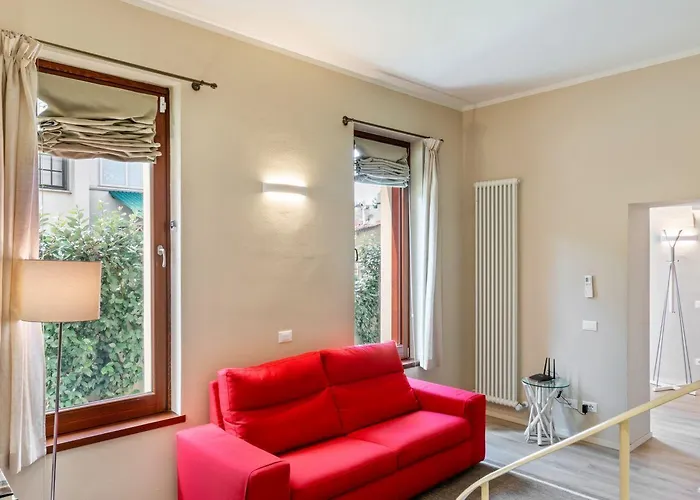Guesthost - Piazzale Michelangelo Modern Flat * Флоренция